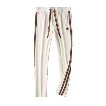 Casual sports outfit